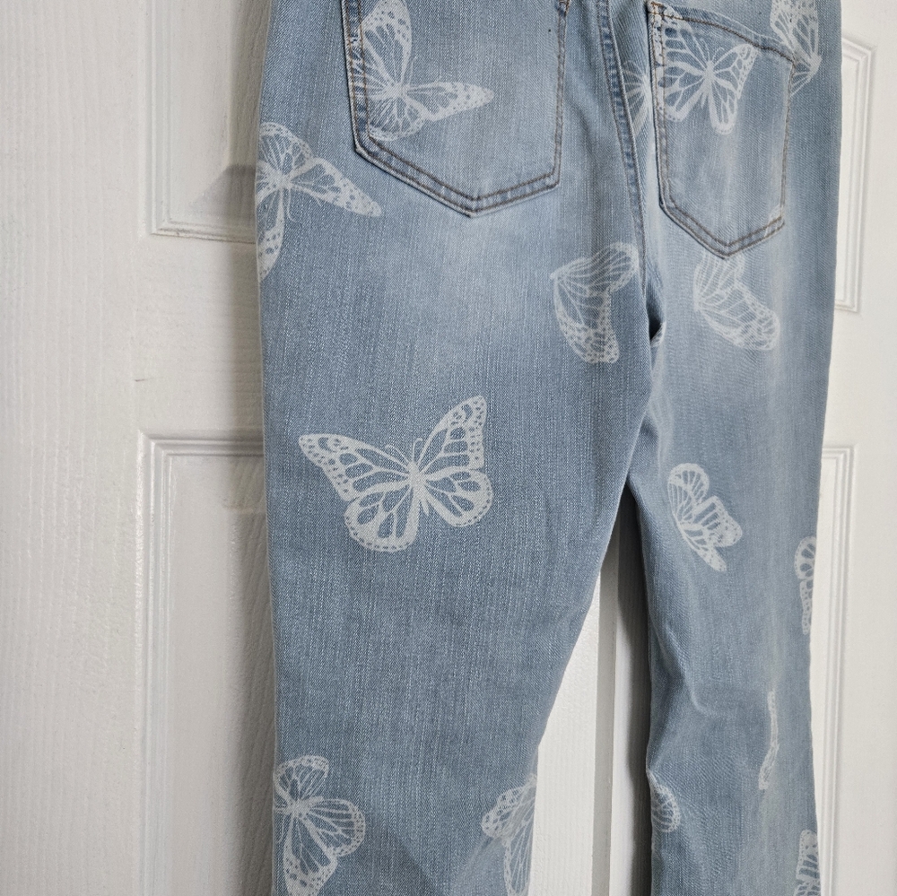 NWOT Junior No Boundaries Light Blue Denim Bell Bottom Jeans Size M (7-9) - Picture 7 of 16